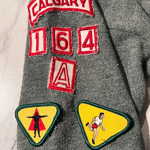 Vintage Kids 80's Boy Scouts Of Canada Official Cub Jersey With Patches Calgary - Picture 8 of 8